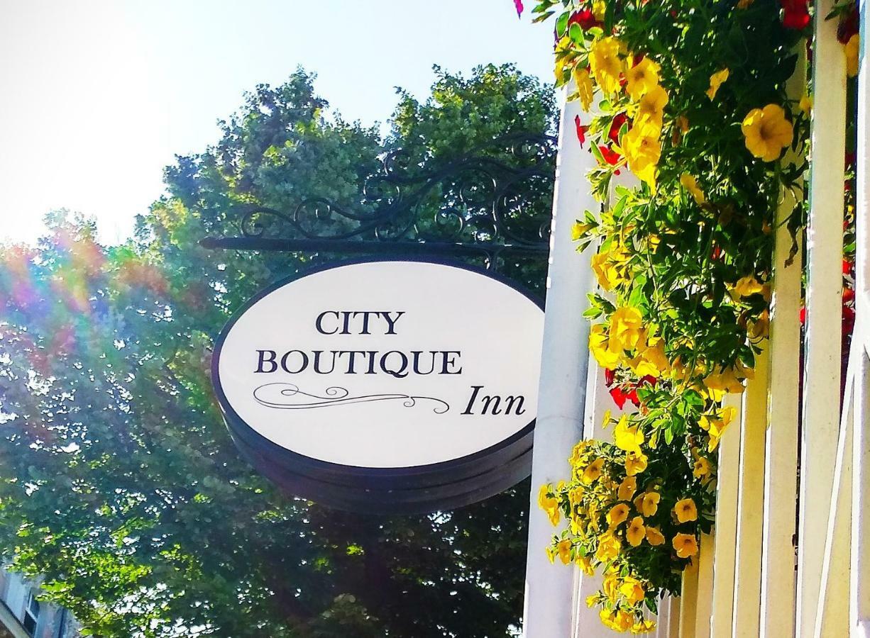 City Boutique Inn 瓦爾納 外观 照片